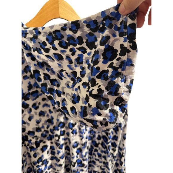 🍒 2/$20 Calvin Klein Hooded Athletic Pullover in Blue & Black Animal Print sz S - Picture 6 of 6